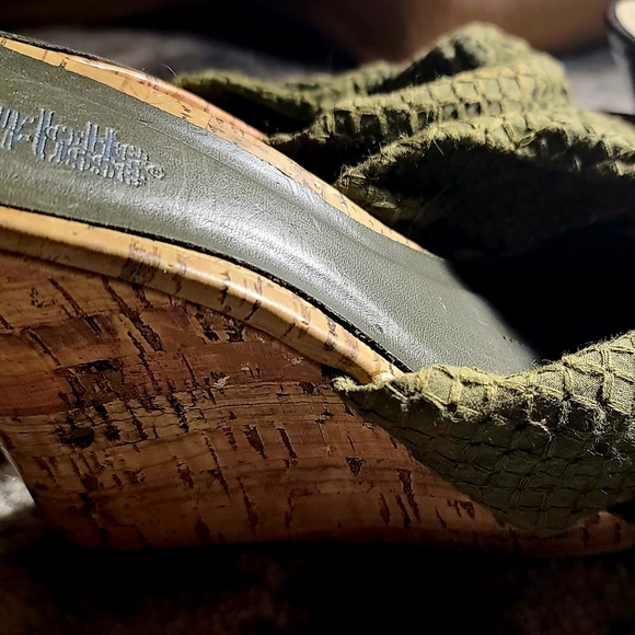 Bundle of 3 pairs of shoes size 6.5 Charlotte Russ, Diva Dna, East 5th Good con - Picture 10 of 13